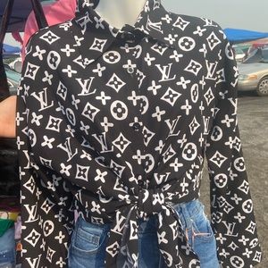 Black long sleeve blouse